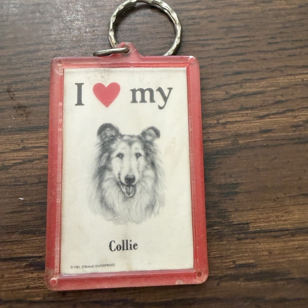 Vintage 1981 I Love My Collie Keychain Dog